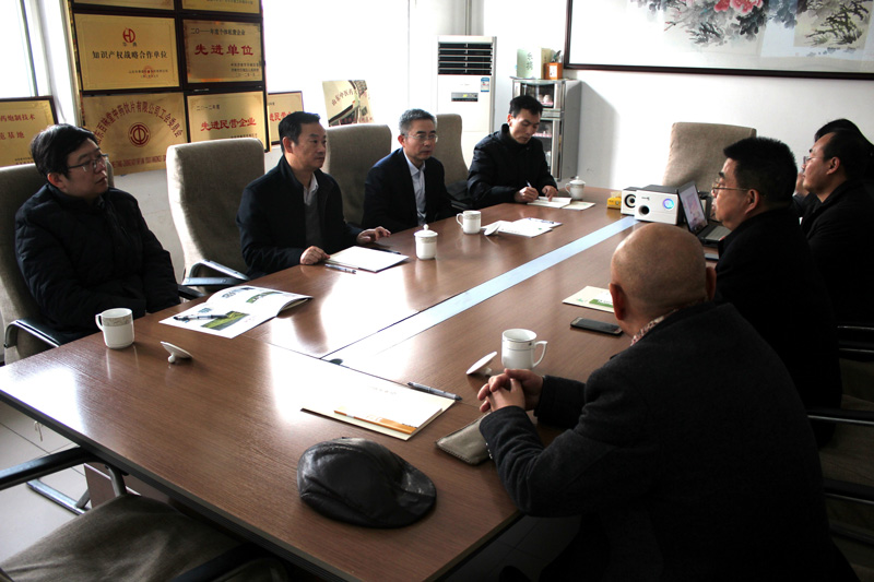 山東省中醫(yī)藥研究院于靜之書記一行蒞臨我公司考察指導(dǎo)工作